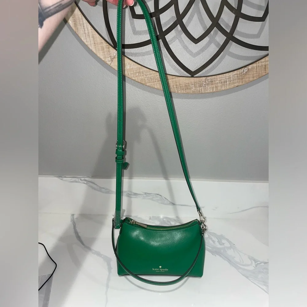 SOLD✨Kate Spade~Sadie saffiano leather shoulder bag - Picture 4 of 6